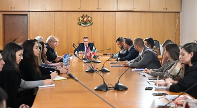 Студентският съвет при Университета за национално и световно стопанство се срещна с ректорското ръководство